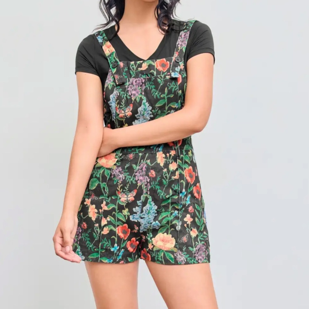 LIGHTWEIGHT CORDUROY FLORAL BUTTON ROMPER - Women’s 0XL